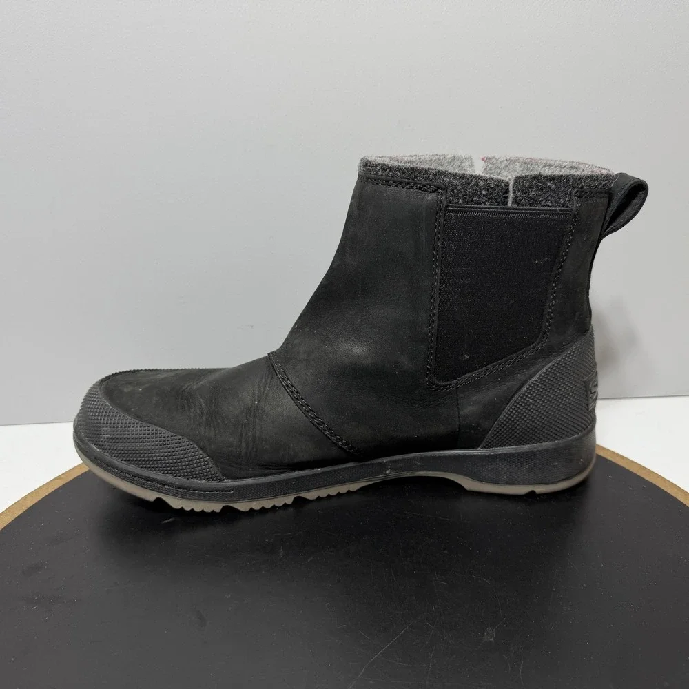 Sorel Boots Mens Size 9 Black Chelsea Ankle Faux Fur Lined Winter‎ LM6078-010